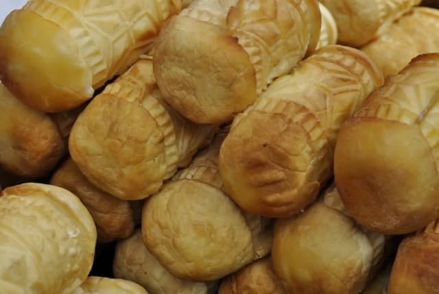 Ile waży mały oscypek? Odkryj zaskakujące różnice w wadze