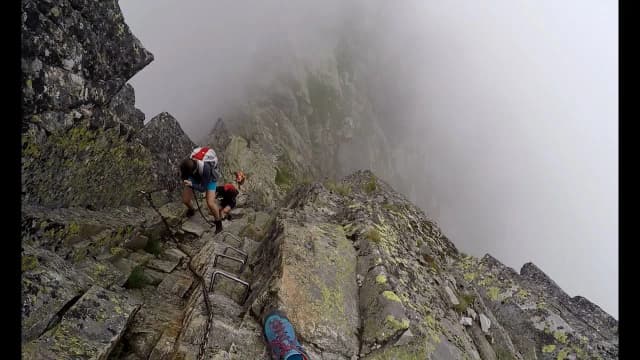 Najtrudniejszy szlak w Polsce - Orla Perć i inne wyzwania dla turystów