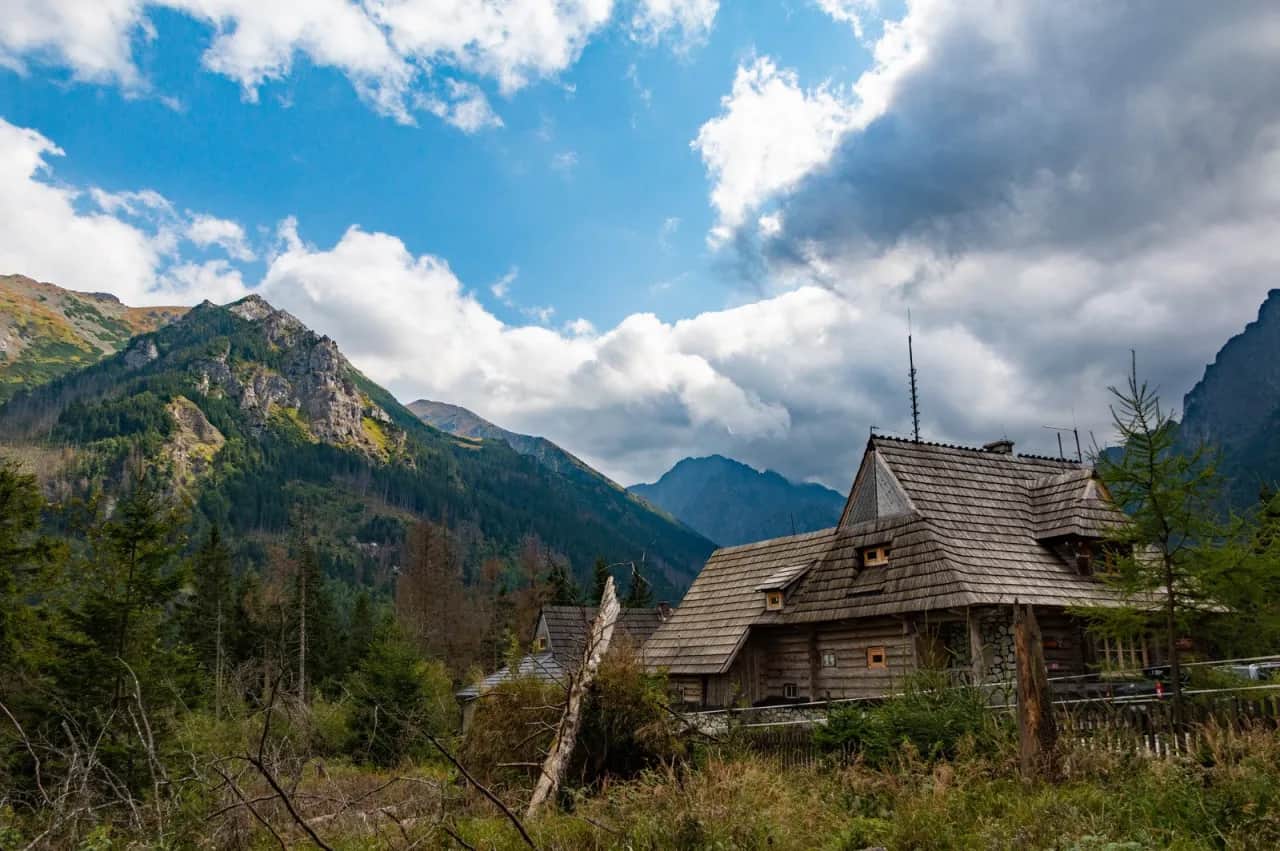 Gdzie w góry jesienią? Najlepsze miejsca na niezapomniane widoki