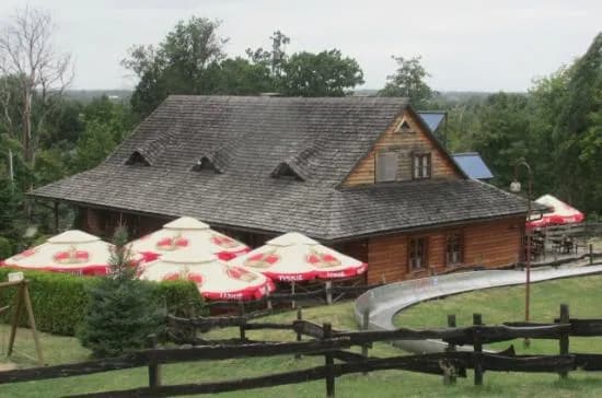 Bacówka u Józka – co warto wiedzieć przed wizytą w Łodzi?