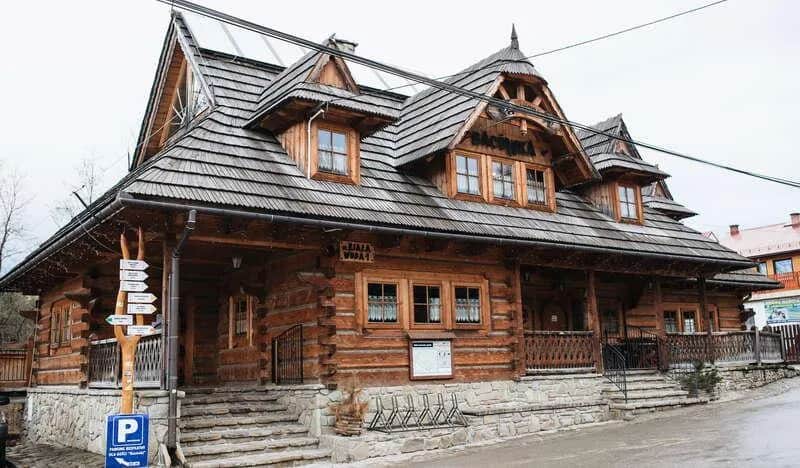 Bacówka Jaworki - smak tradycji w sercu Pienin, idealna na rodzinny obiad